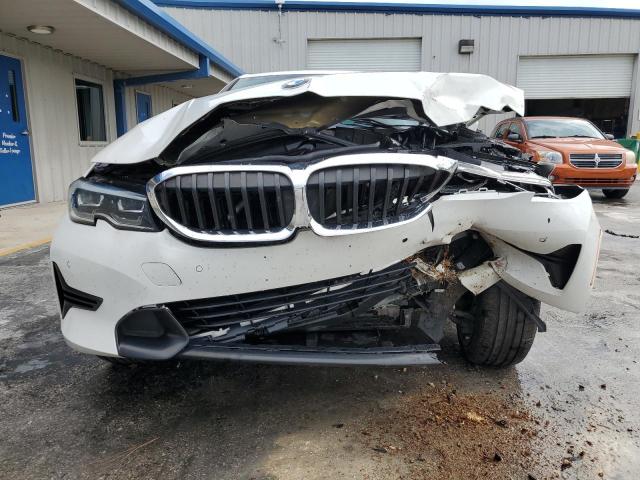 WBA5R7C52KFH17527 BMW 330XI