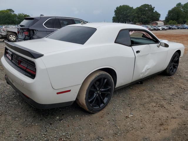 2C3CDZAG9JH132547 Dodge Challenger Sxt