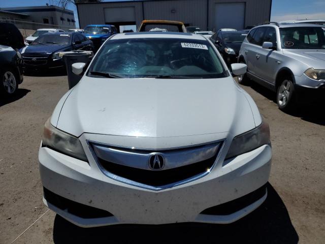 19VDE1F32EE011146 Acura ILX 20