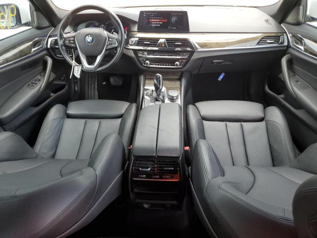 WBAJA9C54JB034197 BMW 530e