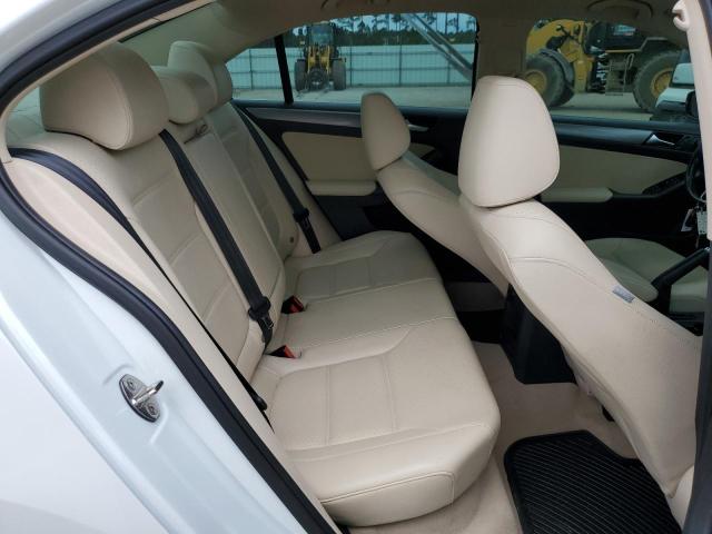 3VW3A7AJ2FM318800 Volkswagen JETTA TDI
