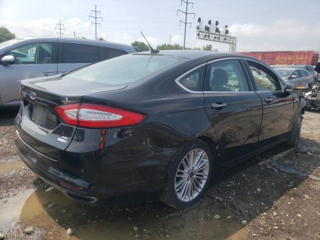 3FA6P0T92GR161093 Ford FUSION SE