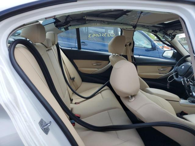 WBA8E5G58JNU46031 BMW 320 XI