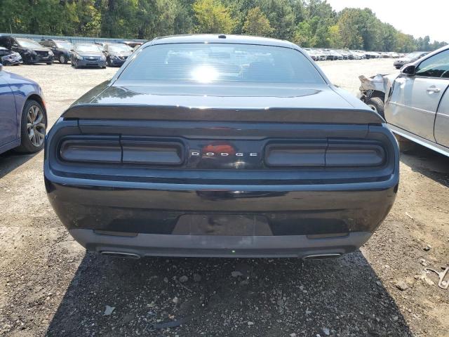 2C3CDZAG0FH711708 Dodge Challenger Sxt