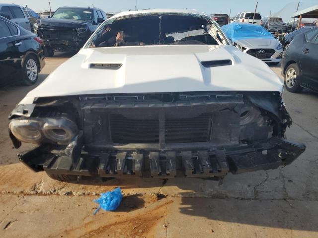 2C3CDZAG7JH143403 Dodge Challenger Sxt