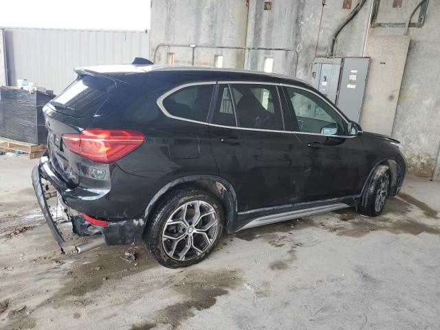 WBXJG9C0XN5V43241 BMW X1 Xdrive28i