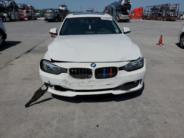 WBA3B1G53FNT03944 BMW 320 I