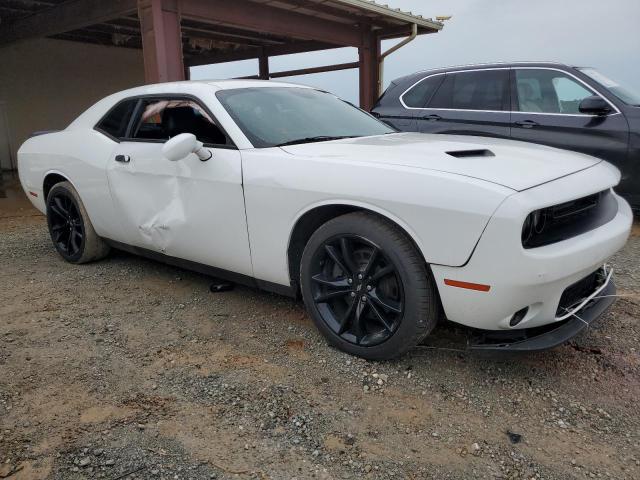 2C3CDZAG9JH132547 Dodge Challenger Sxt