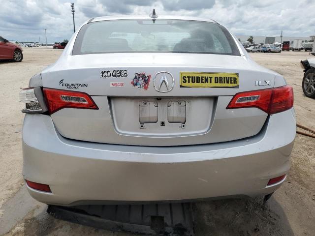 19VDE1F31FE008224 Acura ILX 20