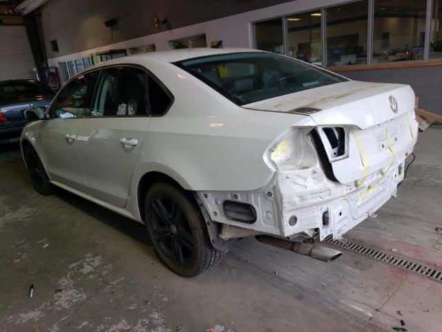1VWBV7A36FC043631 Volkswagen PASSAT SE