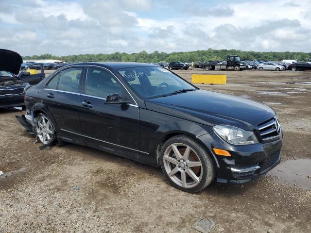 WDDGF5HBXEA918393 Mercedes-Benz C 350