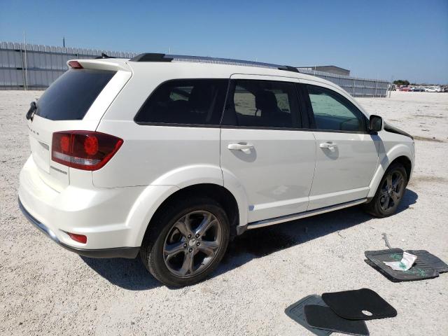 3C4PDCGB1FT745797 Dodge Journey Crossroad