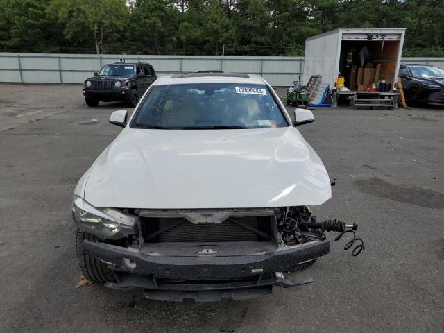WBA8D9C38HA011543 BMW 330 XI