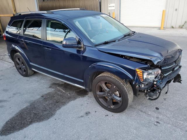 3C4PDCGG4JT305819 Dodge Journey Crossroad