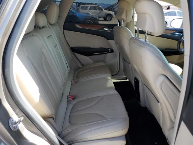 5LMCJ2C99HUL32743 Lincoln MKC SELECT