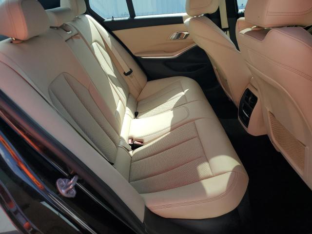 3MW5R7J04N8C54985 BMW 330XI