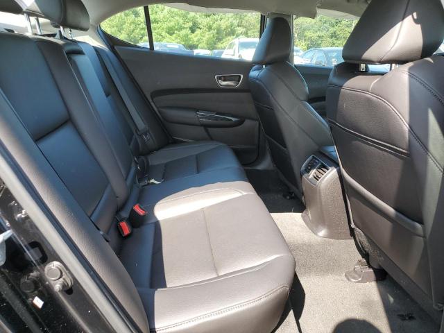 19UUB2F39JA008586 Acura TLX