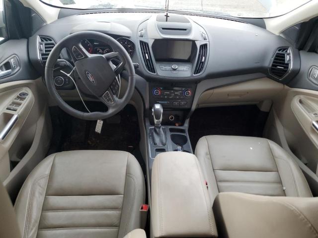 1FMCU0HD8JUC44798 Ford ESCAPE SEL