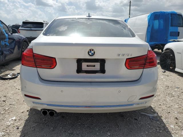 WBA8B9C53HK676402 BMW 330 I