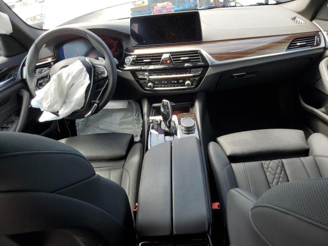 WBA13BJ07MCF06452 BMW 530 XI