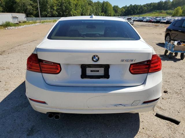 WBA3A5C5XEP602687 BMW 328 I