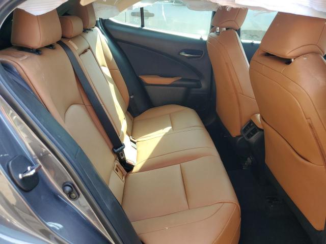 JTHP3JBH3N2047063 Lexus Ux 200 Base