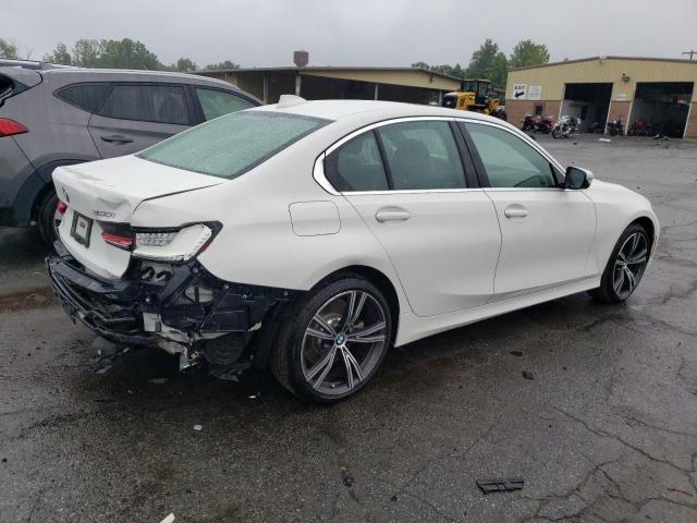 3MW5R7J04L8B34472 BMW 330XI