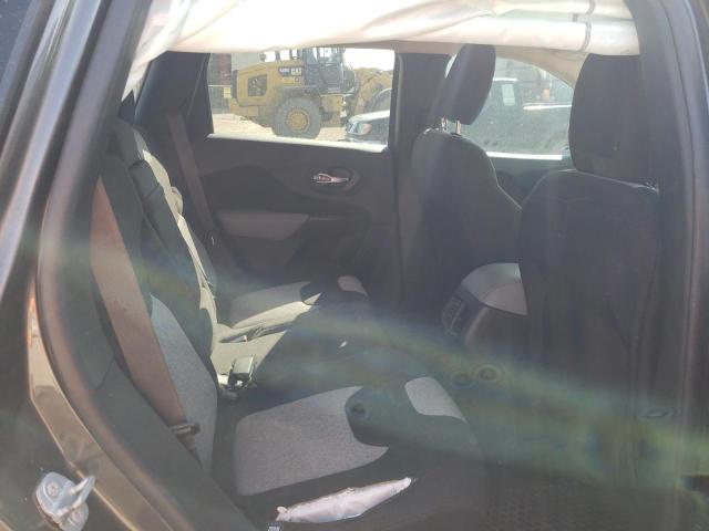 1C4PJMCB7EW230929 Jeep Cherokee Latitude