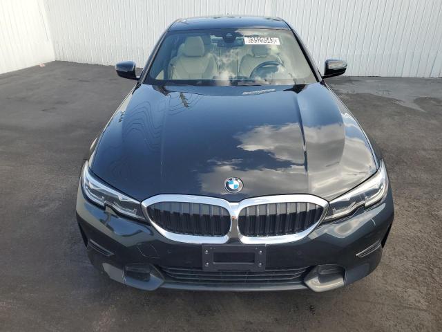 3MW5R7J04N8C54985 BMW 330XI