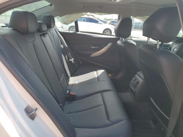 WBA8A3C58HK691123 BMW 320 XI