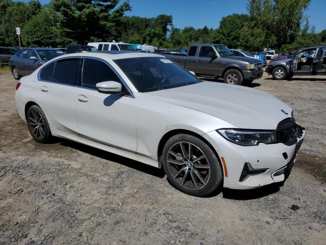 3MW5R7J05L8B30009 BMW 330XI