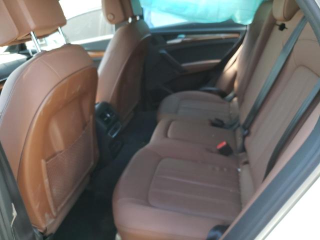 WA1E2AFY1M2044127 Audi Q5 E Premium Plus