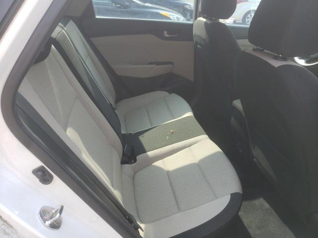 3KPC24A35JE033978 Hyundai ACCENT SE