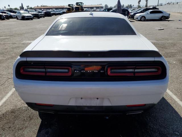 2C3CDZAG8GH353307 Dodge Challenger Sxt