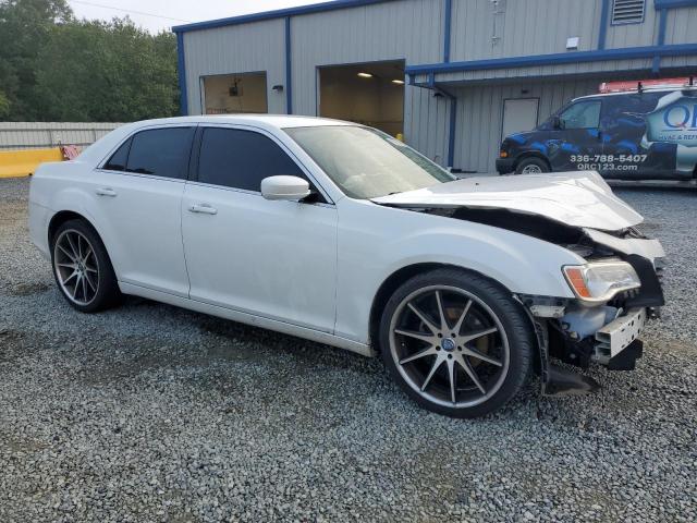 2C3CCAAG2EH276371 Chrysler 300