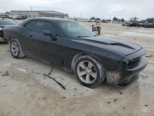 2C3CDZAG3HH589106 Dodge Challenger Sxt