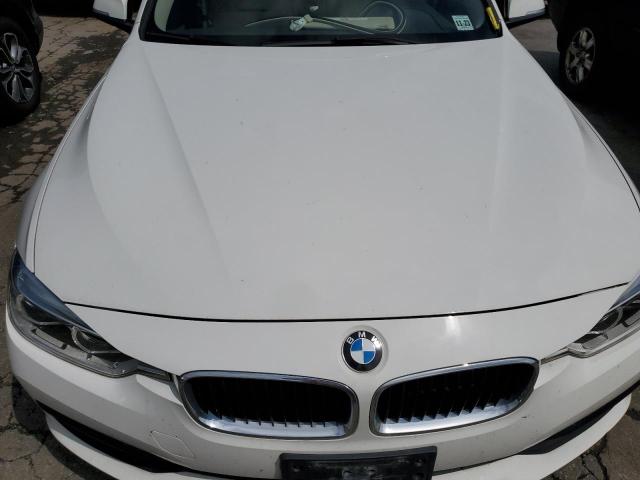 WBA8E5G58JNU46031 BMW 320 XI
