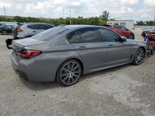 WBA13BK09MCF93639 BMW M550xi