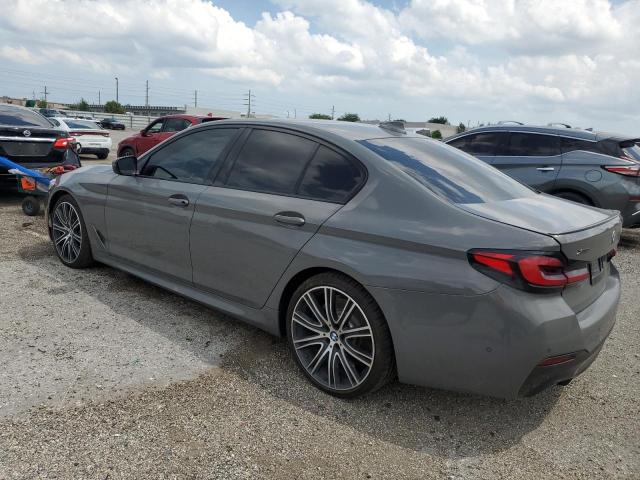 WBA13BK09MCF93639 BMW M550xi