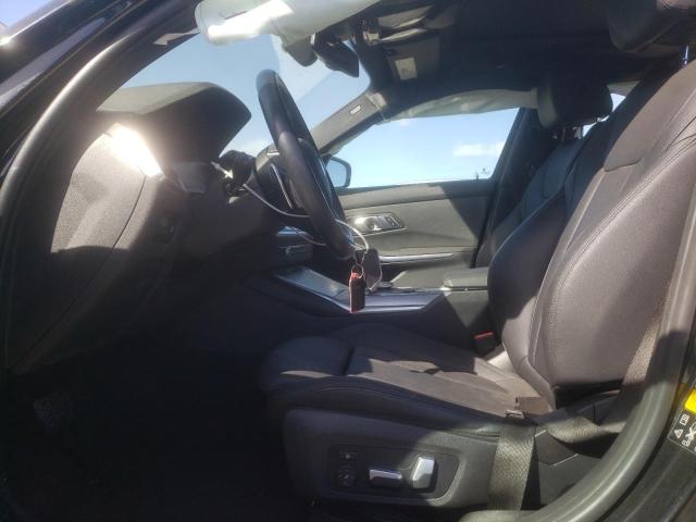 3MW5R7J09M8C12049 BMW 330XI