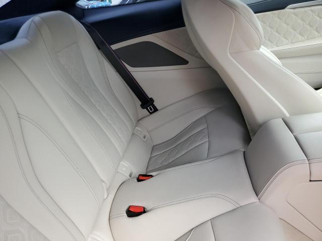 WBSAE0C05NCJ74694 BMW M8
