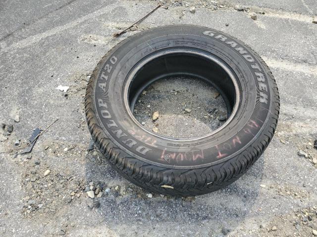2LMHJ5FK7JBL00303 Lincoln MKT
