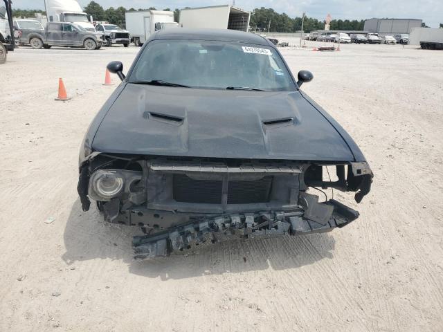 2C3CDZAG3FH804044 Dodge Challenger Sxt