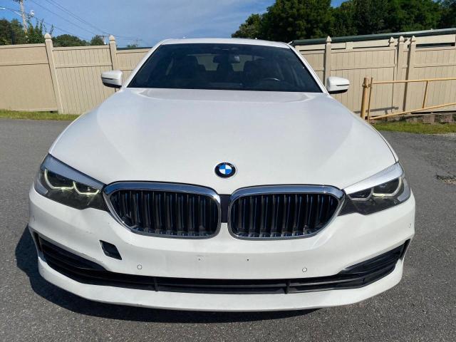 WBAJA9C50JB252573 BMW 530e