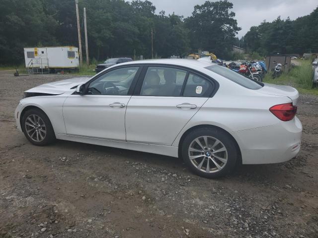 WBA8E5G36HNU44321 BMW 320 XI