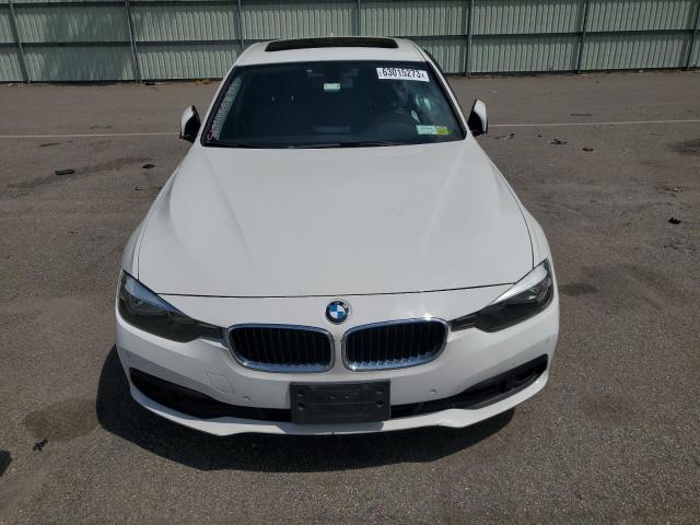 WBA8A3C58HK691123 BMW 320 XI