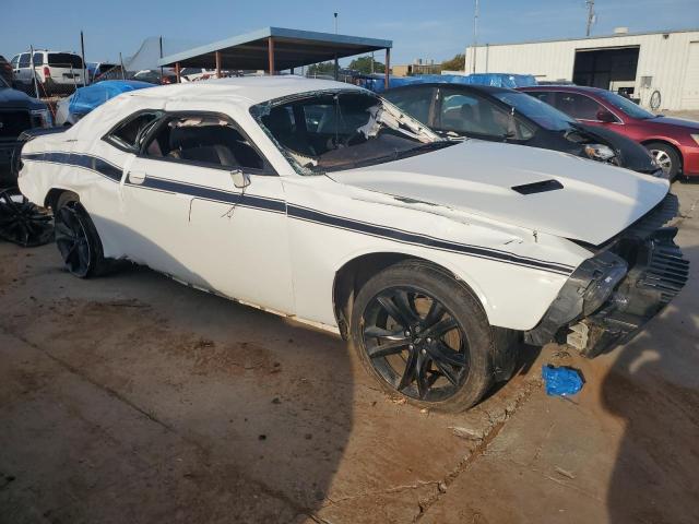 2C3CDZAG7JH143403 Dodge Challenger Sxt