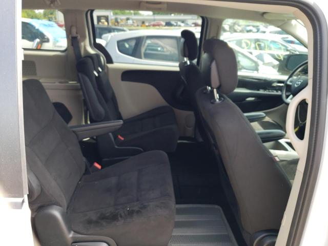 2C4RDGCG2FR608131 Dodge Grand Caravan Sxt