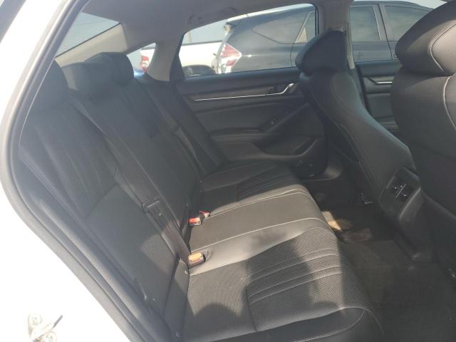 1HGCV2F98KA008085 Honda Accord Touring