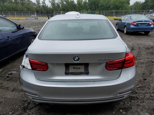 WBA8B9C30HK885613 BMW 330 I